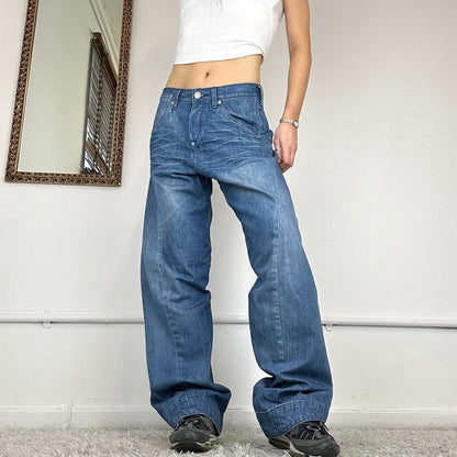 vintage wide leg jeans by levis