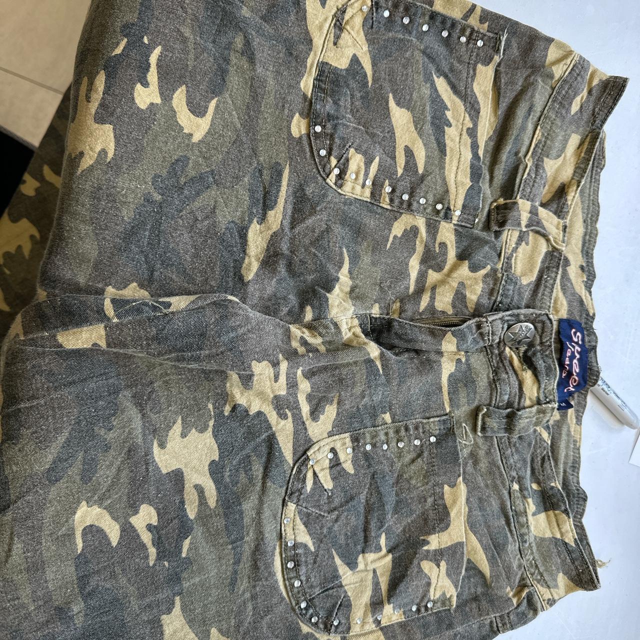 low waisted camo cargo trousers