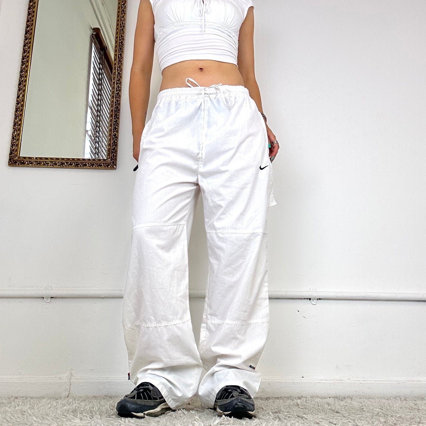 white nike cargo trousers