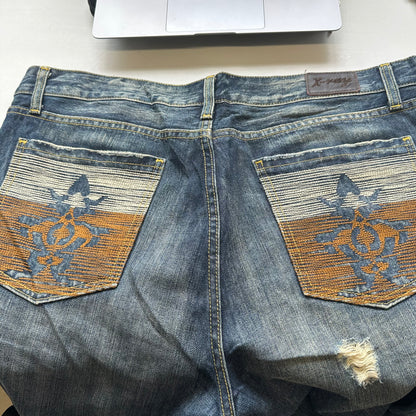 distressed skater jeans with embroidery