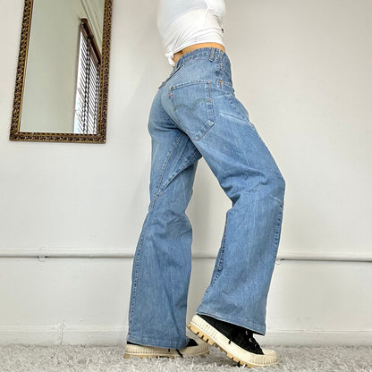 levi’s baggy jeans